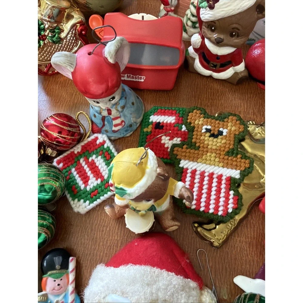 Vtg Christmas Ornament Lot: Ceramic, Brass Horns, Hallmark, Pooh,‎ Sessme Street